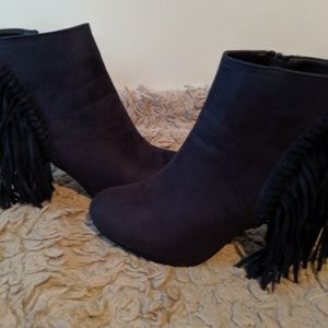 Bamboo Fringe suede booties